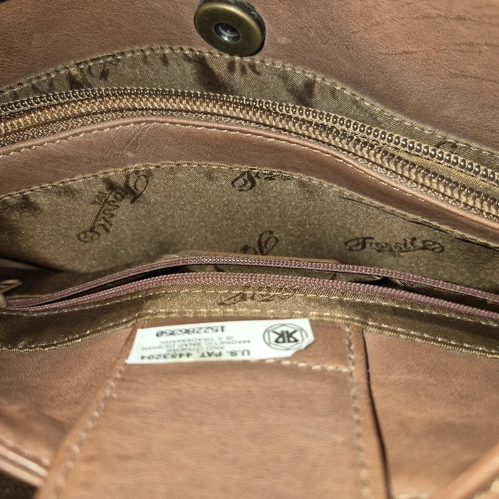 Lot Of 2 FOSSIL Leather Shoulder Bags 10"x8.5, Great Shape, Brown & Black - Picture 5 of 11